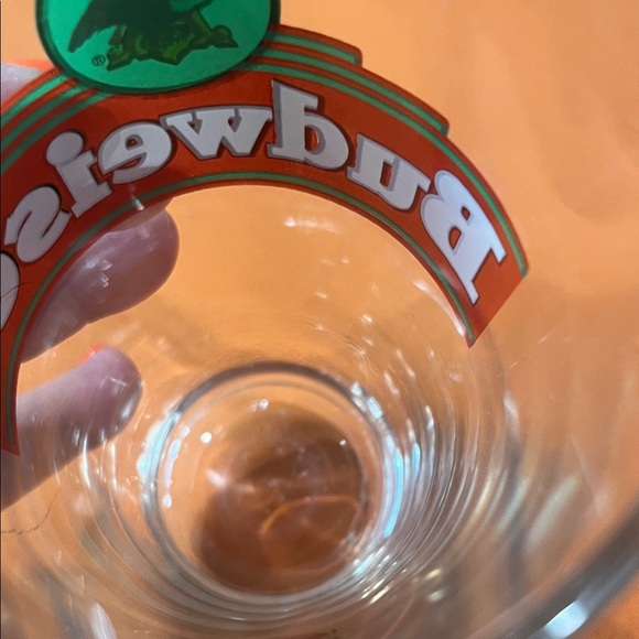 ⚡️⚡️⚡️Budweiser Pint Glass with Red and Green Emblem 1 glass in excellent cond - Picture 6 of 8